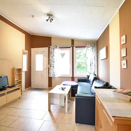 Quaint Near With Garden Poel