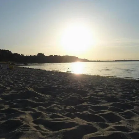 Prázdninový dům Quaint Near With Garden